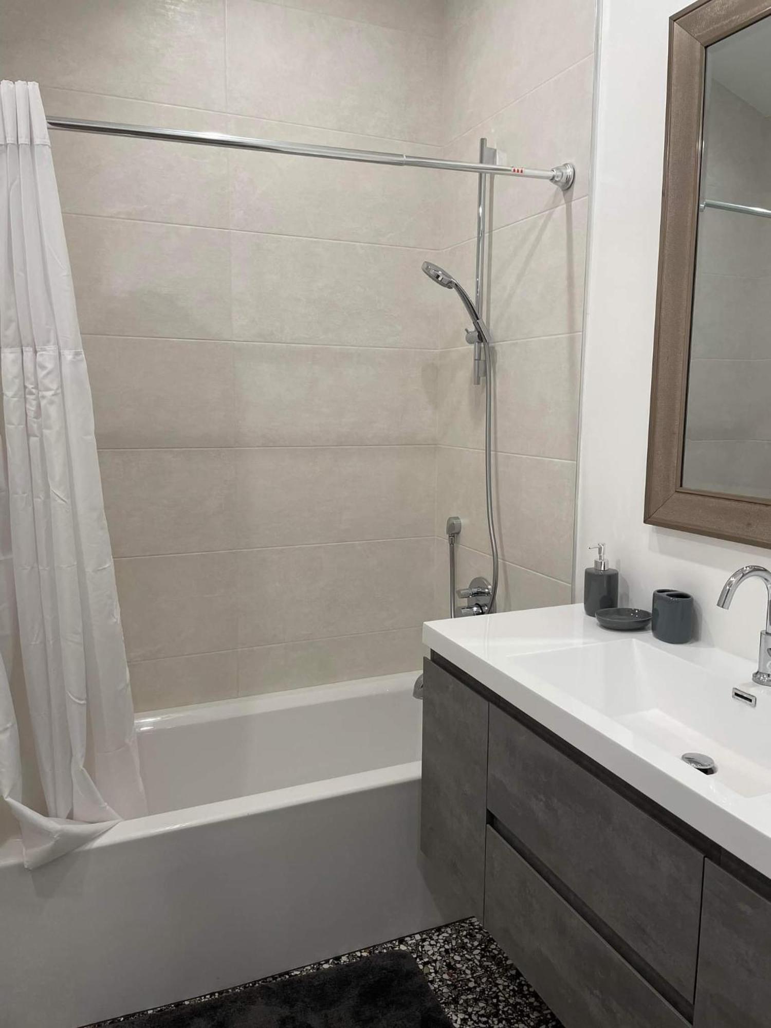 Gated Private House With Own Parking Sherman Oaks Los Angeles Eksteriør bilde